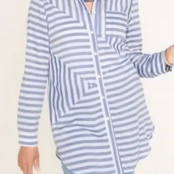 NWT Chico’s UPF 50+ Blue Stripe Tunic Shirt – Size 0 (US 4/6) - Picture 2 of 10
